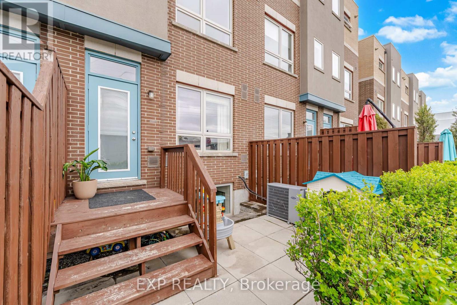 2 - 110 Caledonia Park Road, Toronto (corso Italia-davenport), Ontario