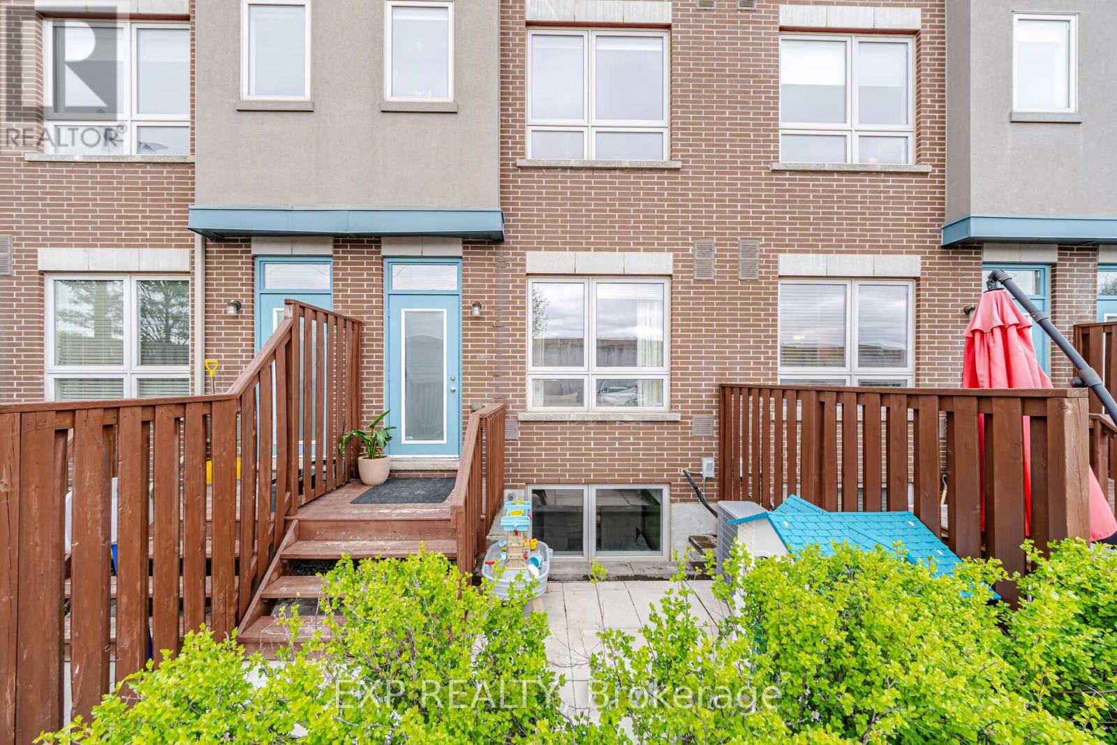 2 - 110 Caledonia Park Road, Toronto (corso Italia-davenport), Ontario