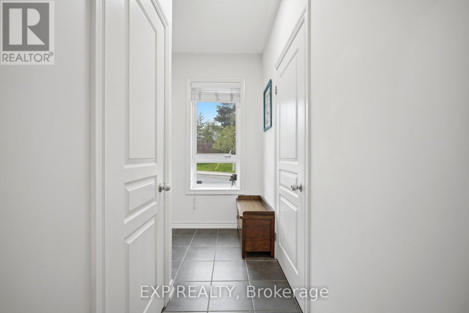 2 - 110 Caledonia Park Road, Toronto (corso Italia-davenport), Ontario
