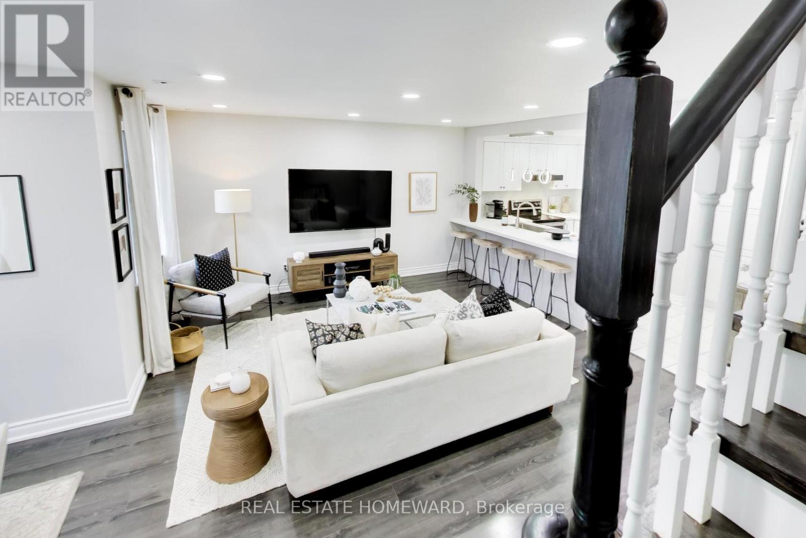 B16 - 108 Finch Avenue W, Toronto (newtonbrook West), Ontario