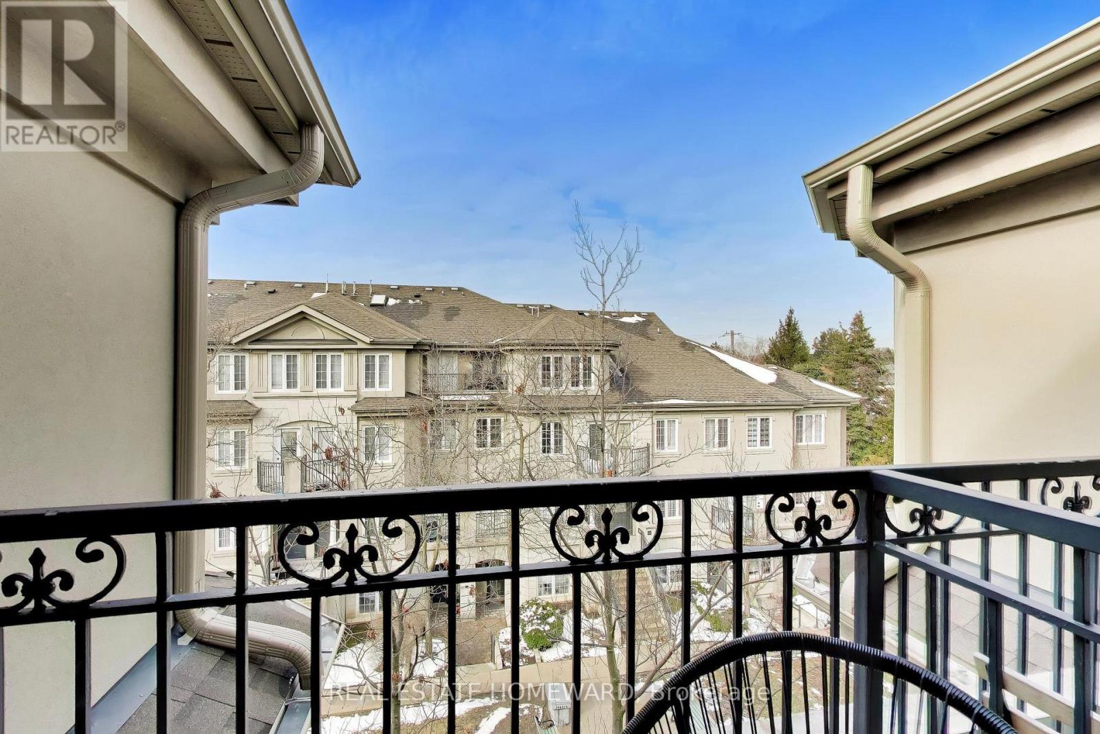 B16 - 108 Finch Avenue W, Toronto (newtonbrook West), Ontario