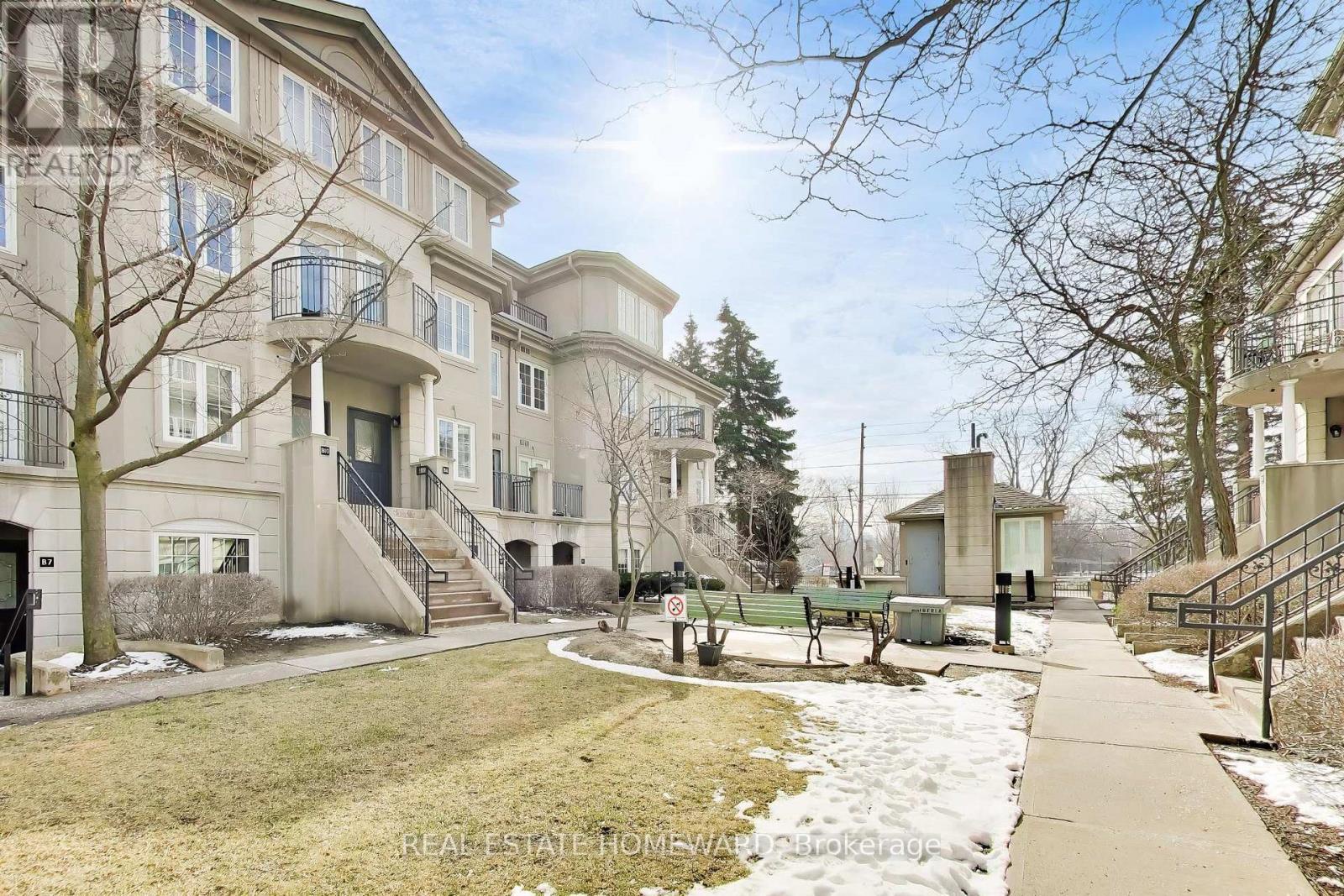 B16 - 108 Finch Avenue W, Toronto (newtonbrook West), Ontario