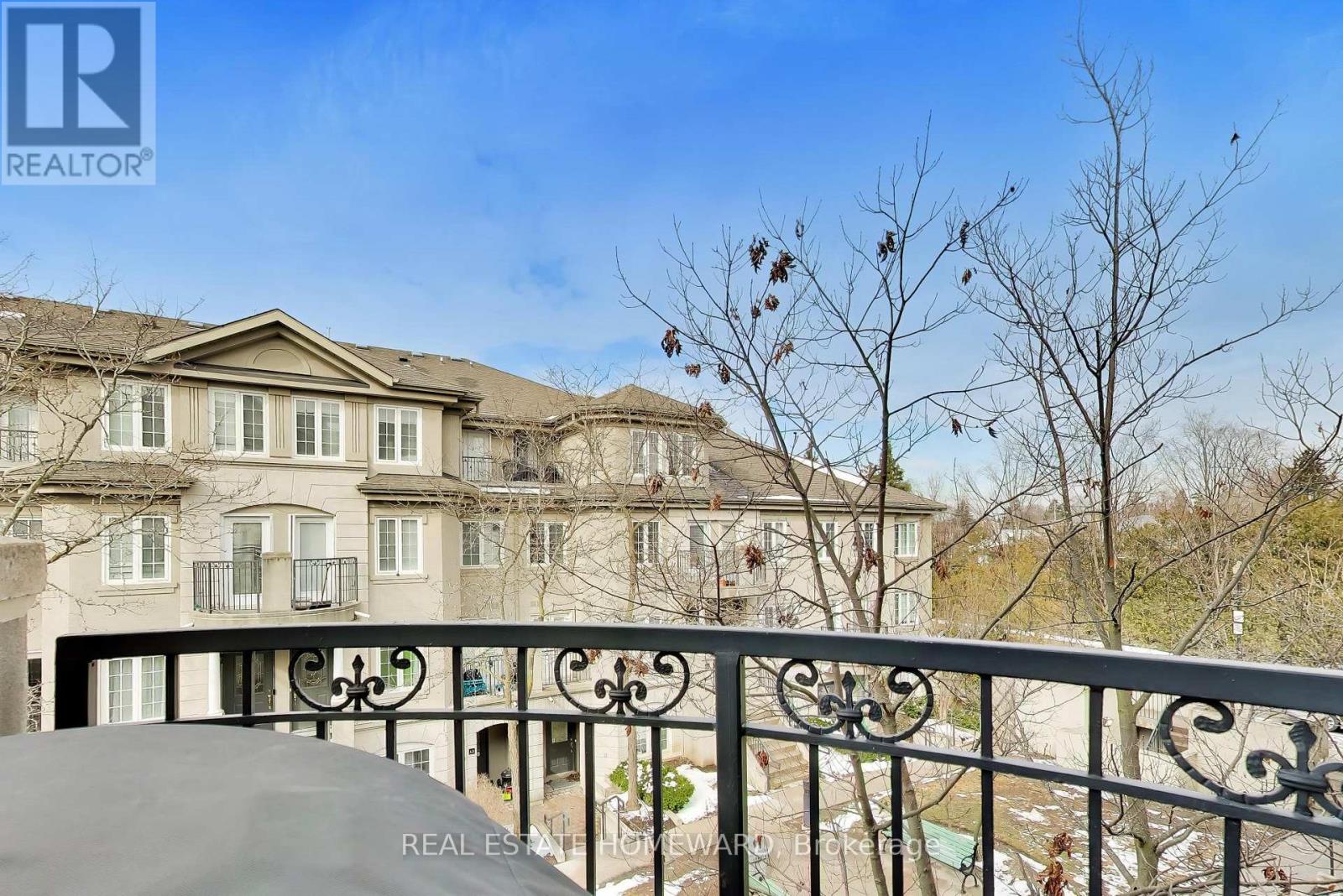 B16 - 108 Finch Avenue W, Toronto (newtonbrook West), Ontario