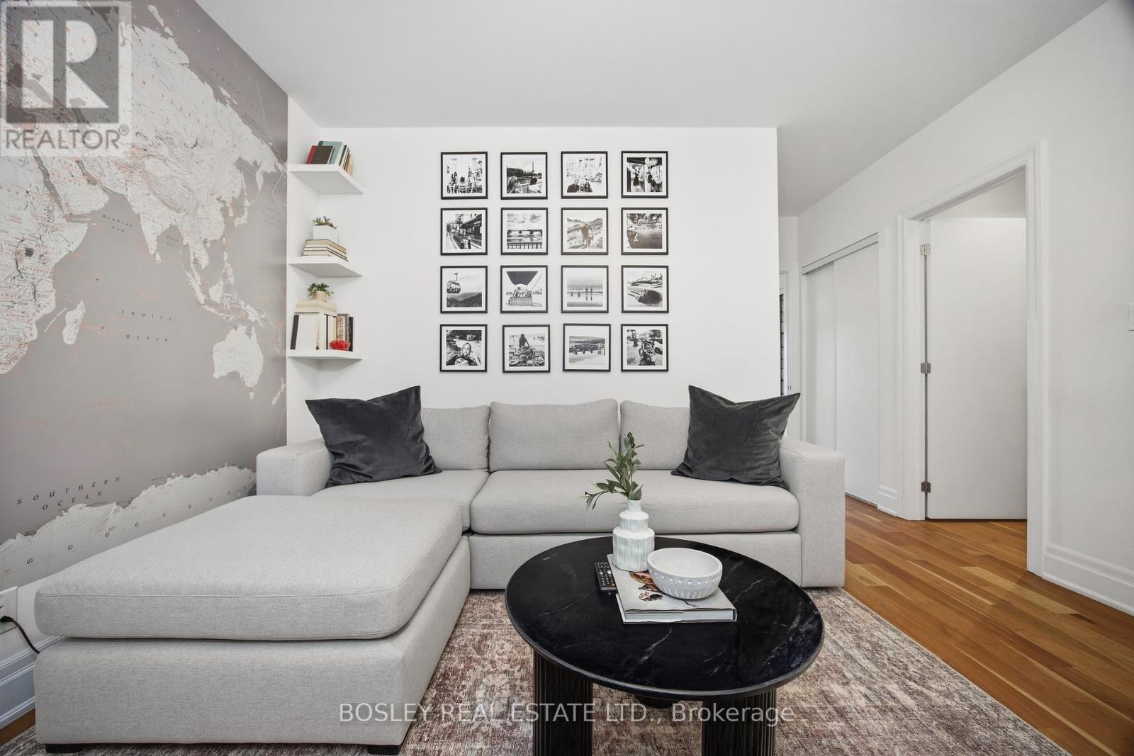 17 Vince Avenue, Toronto (woodbine Corridor), Ontario
