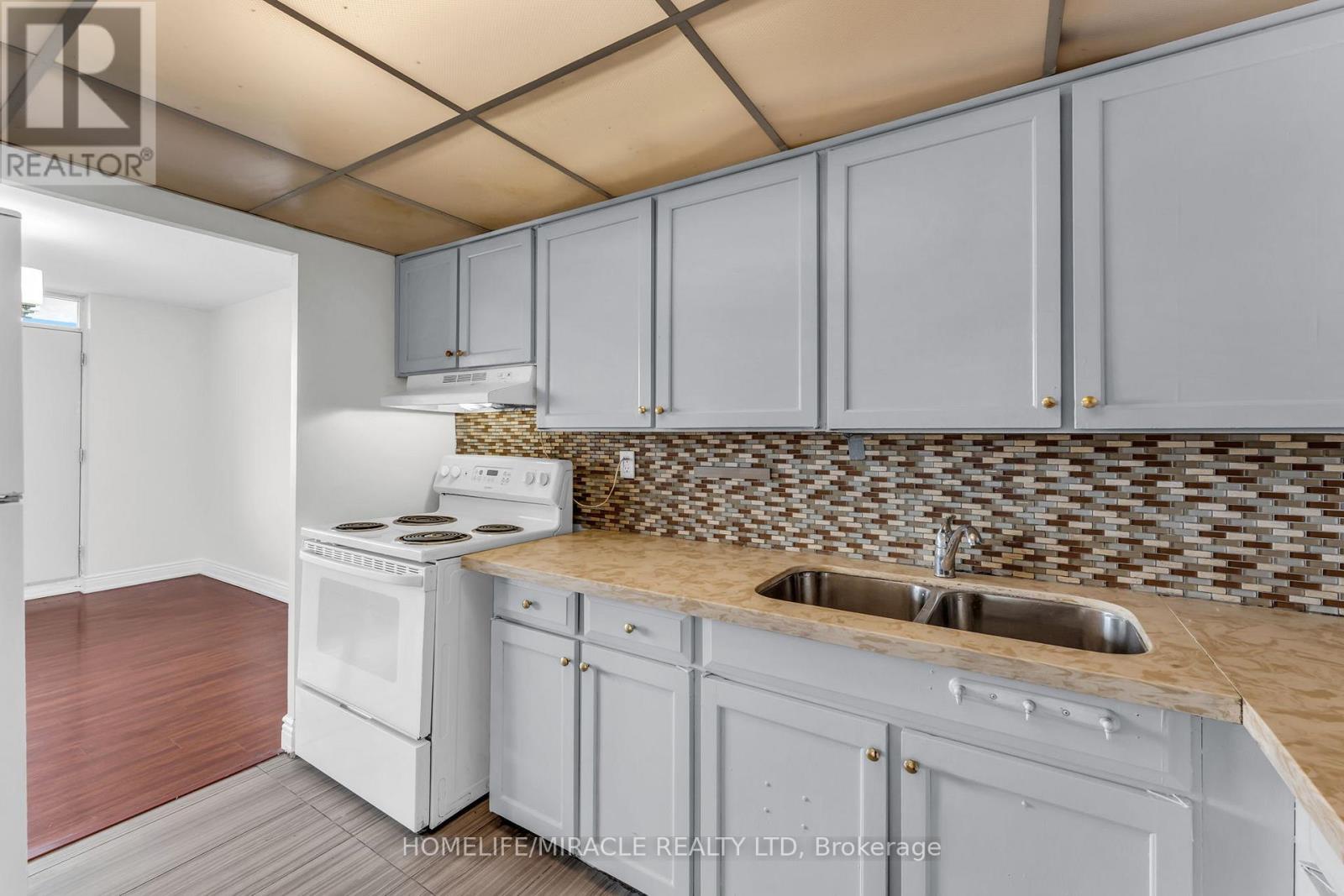 1611 - 20 Forest Manor Road, Toronto (henry Farm), Ontario