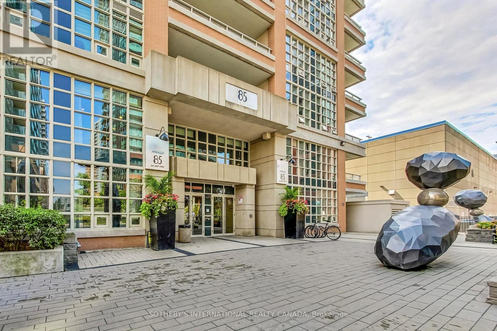 720 - 85 East Liberty Street, Toronto (niagara), Ontario
