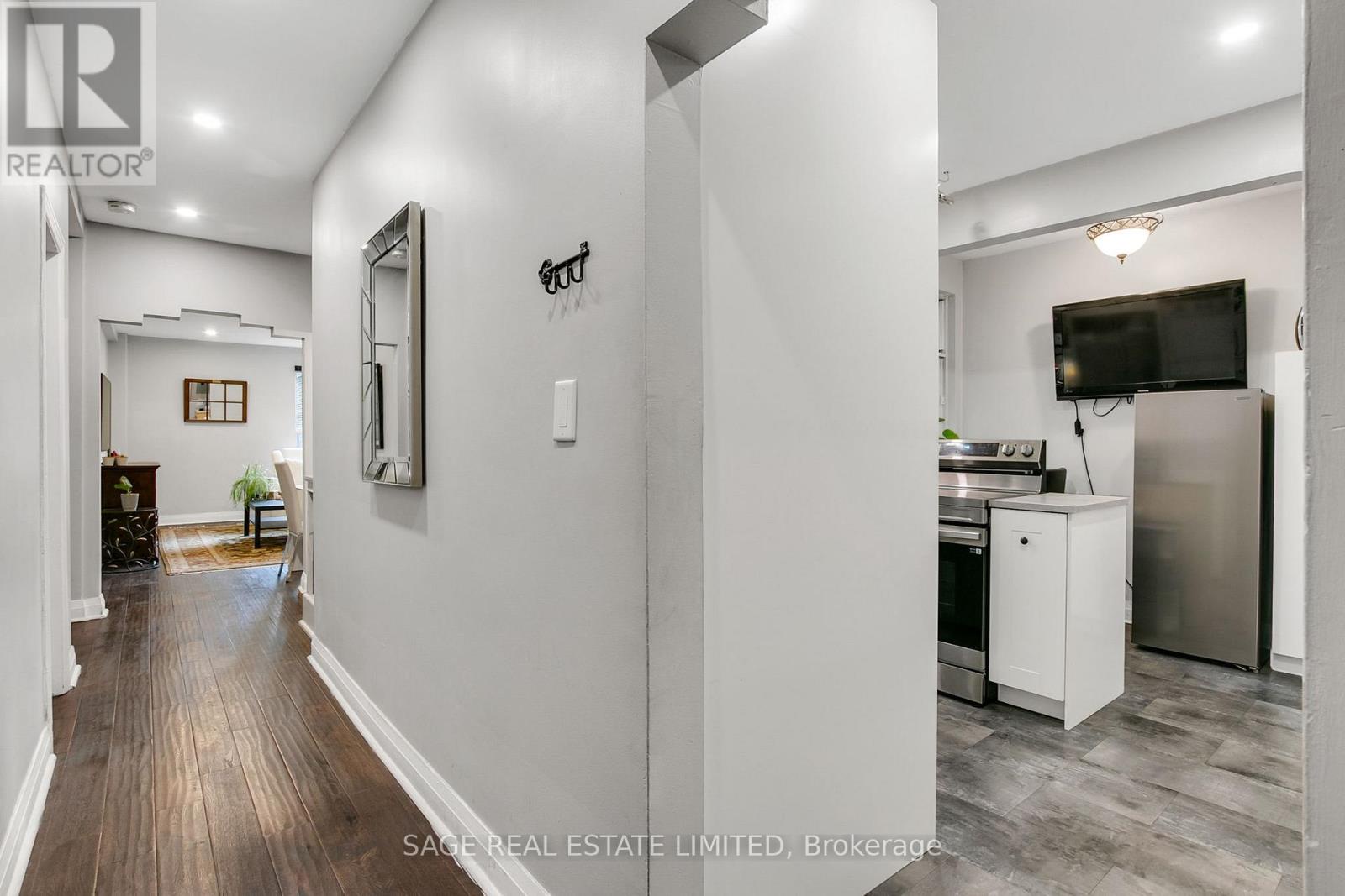 204 - 1840 Bathurst Street, Toronto (humewood-cedarvale), Ontario