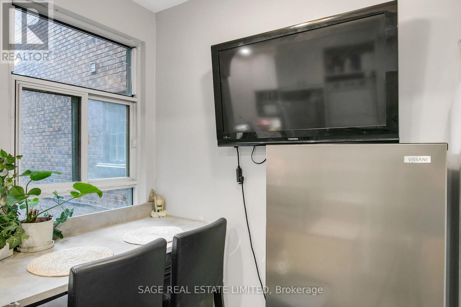 204 - 1840 Bathurst Street, Toronto (humewood-cedarvale), Ontario