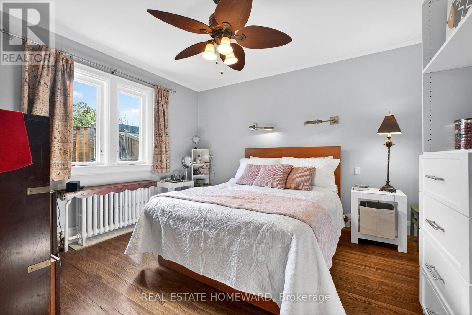 128 Glen Manor Drive, Toronto (the Beaches), Ontario