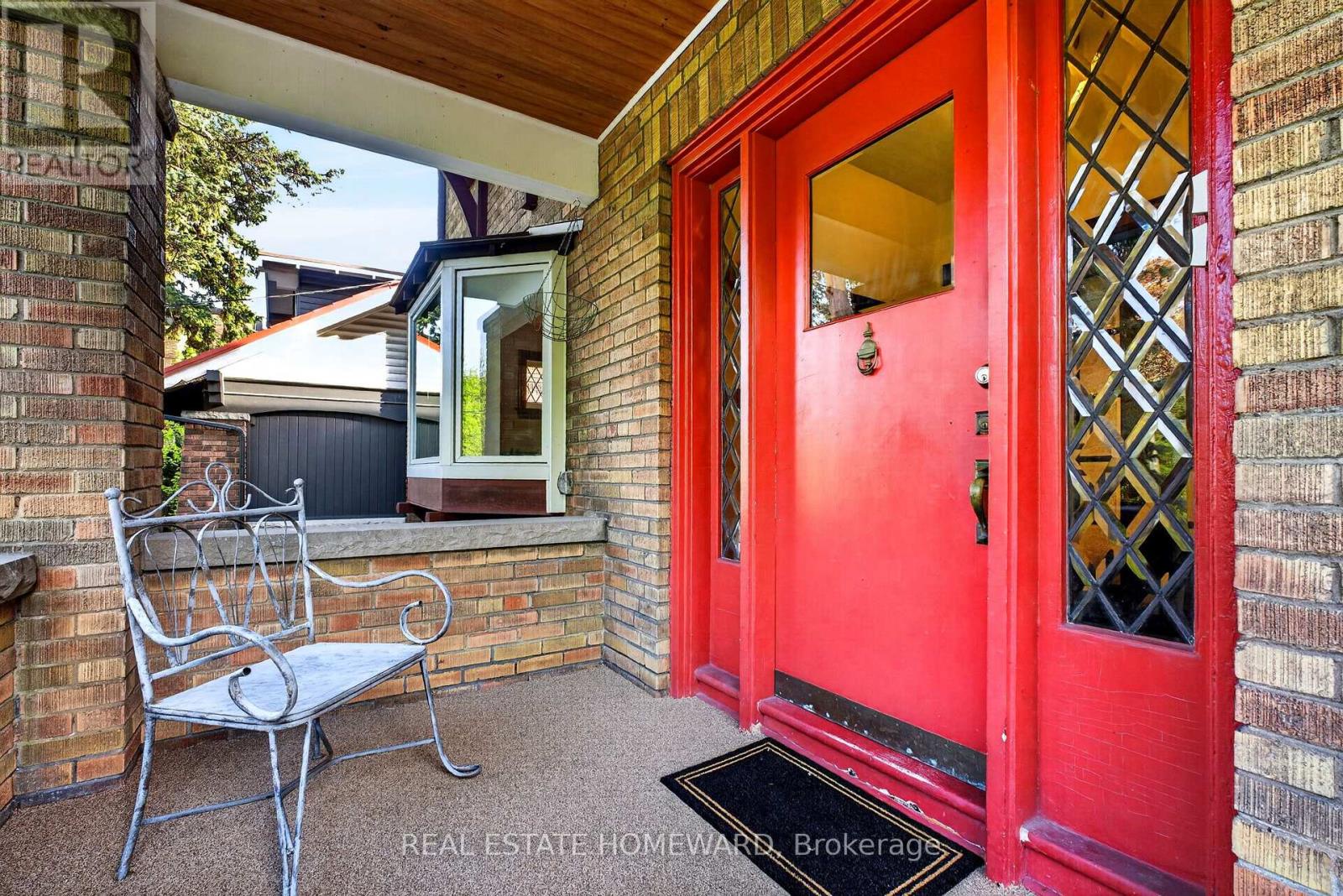 128 Glen Manor Drive, Toronto (the Beaches), Ontario