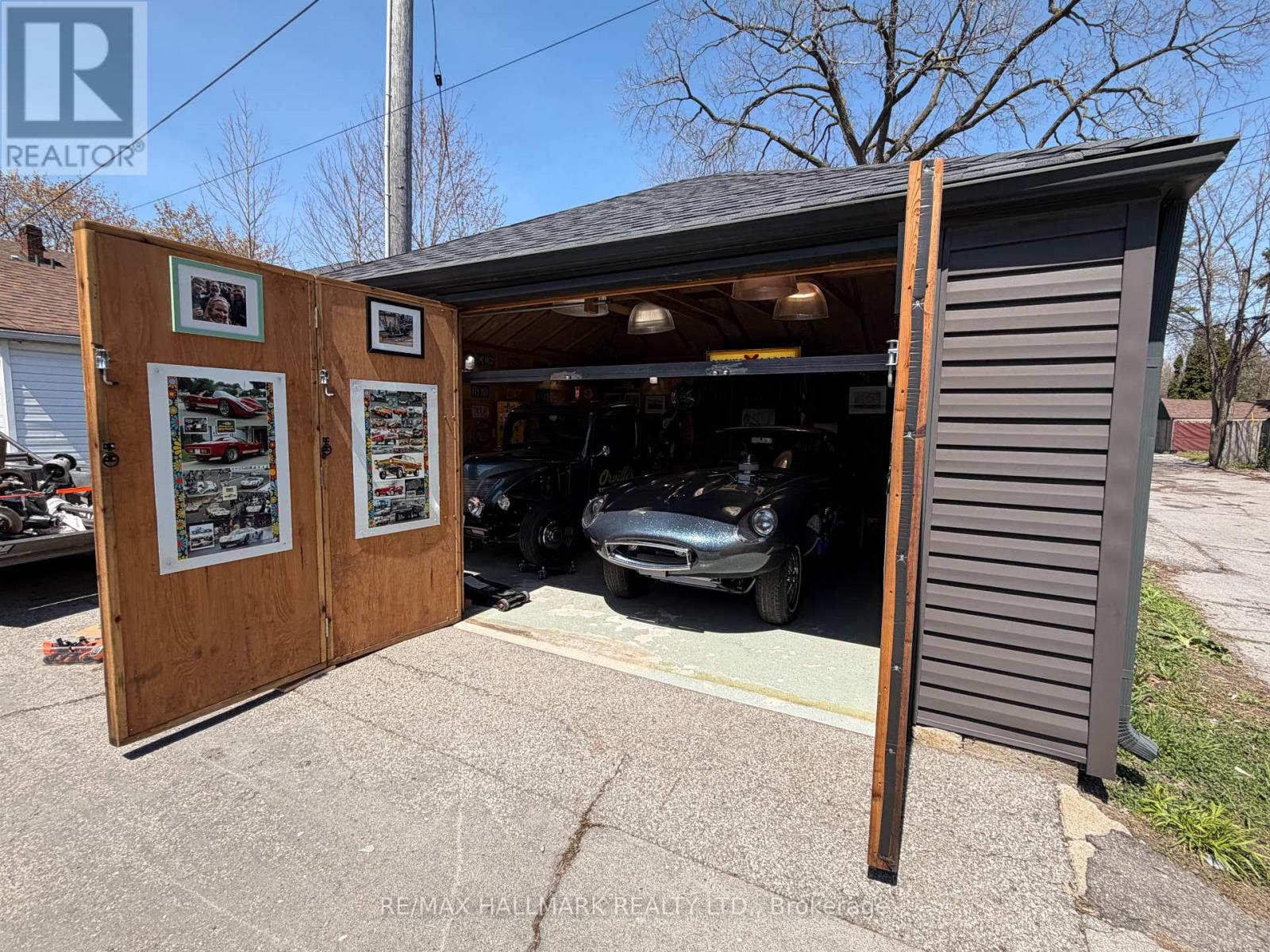 107r Woodfield Road, Toronto (greenwood-coxwell), Ontario