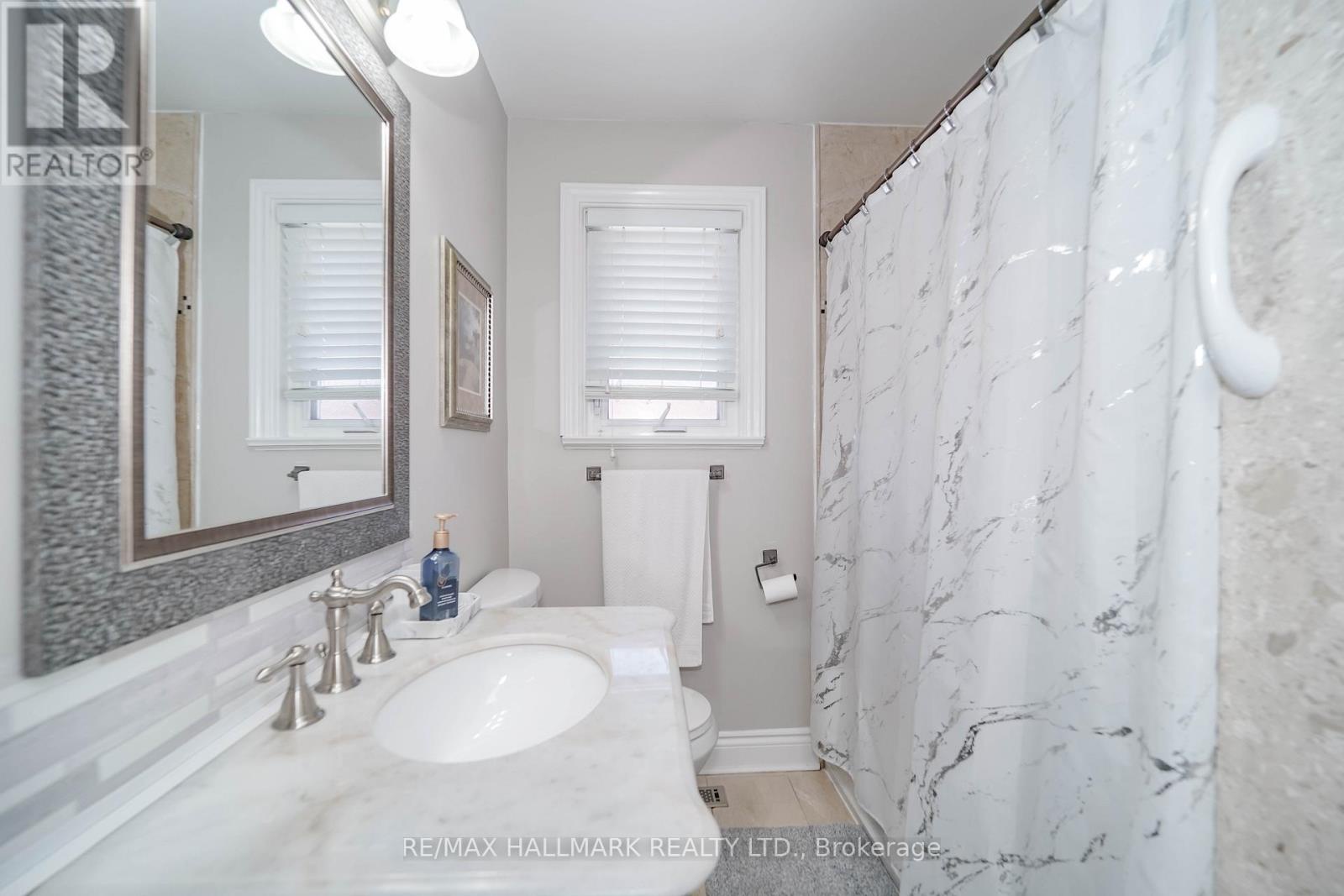 20 Elinor Avenue, Toronto (wexford-maryvale), Ontario