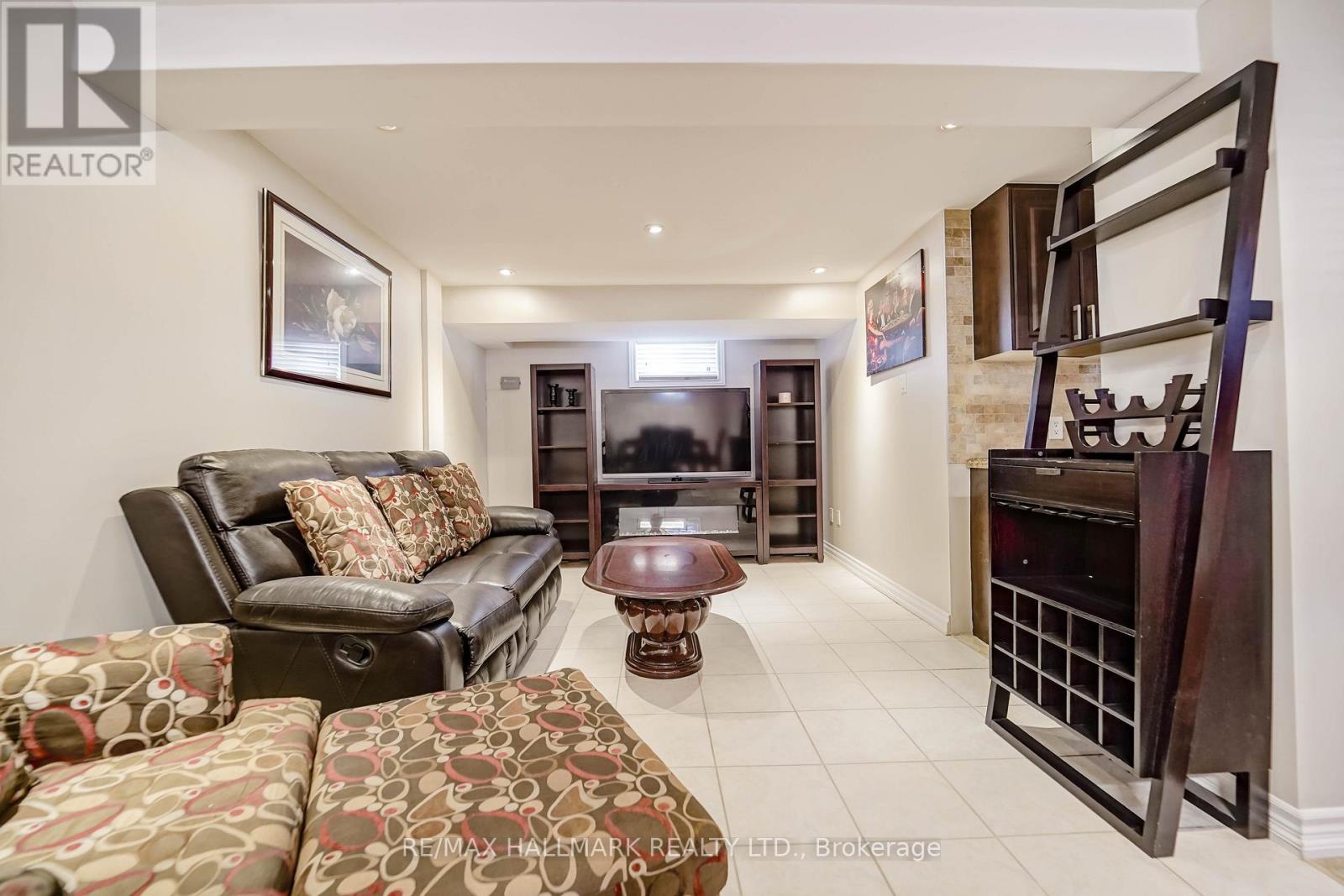 20 Elinor Avenue, Toronto (wexford-maryvale), Ontario