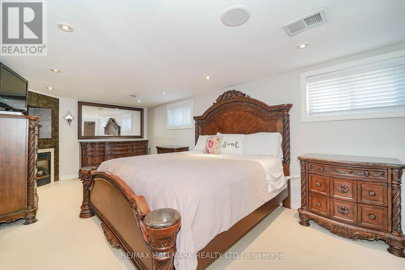 20 Elinor Avenue, Toronto (wexford-maryvale), Ontario