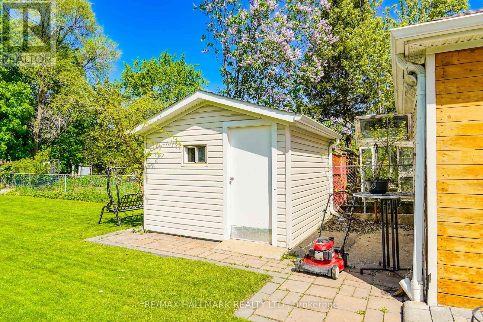 20 Elinor Avenue, Toronto (wexford-maryvale), Ontario