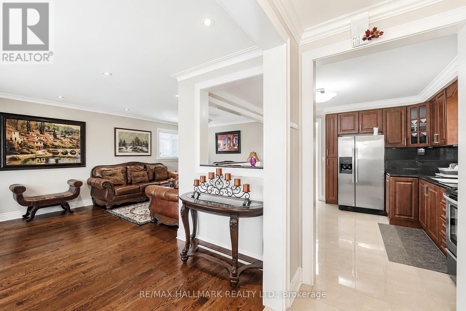 20 Elinor Avenue, Toronto (wexford-maryvale), Ontario