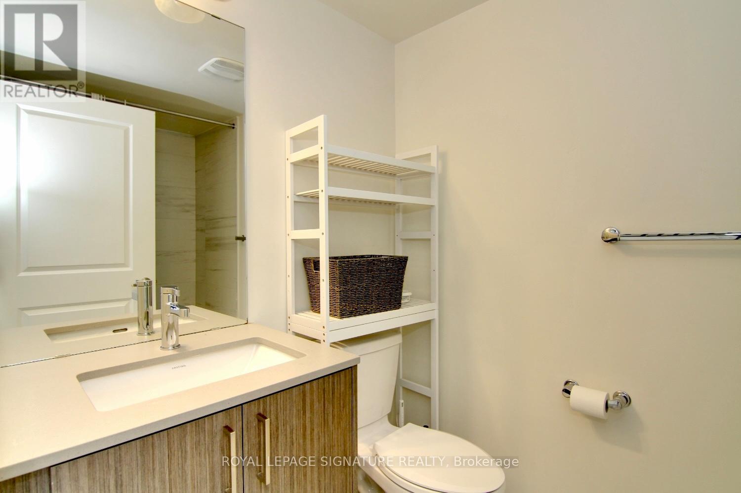 2 - 90 Stanley Greene Boulevard, Toronto (downsview-roding-cfb), Ontario