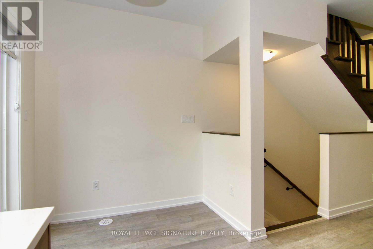 2 - 90 Stanley Greene Boulevard, Toronto (downsview-roding-cfb), Ontario