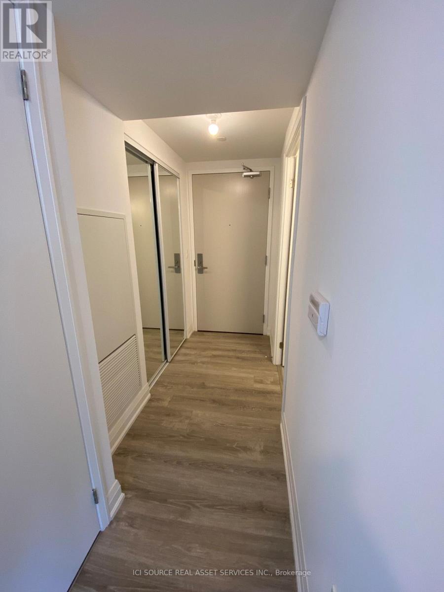1009 - 30 Gibbs Road, Toronto (islington-city Centre West), Ontario