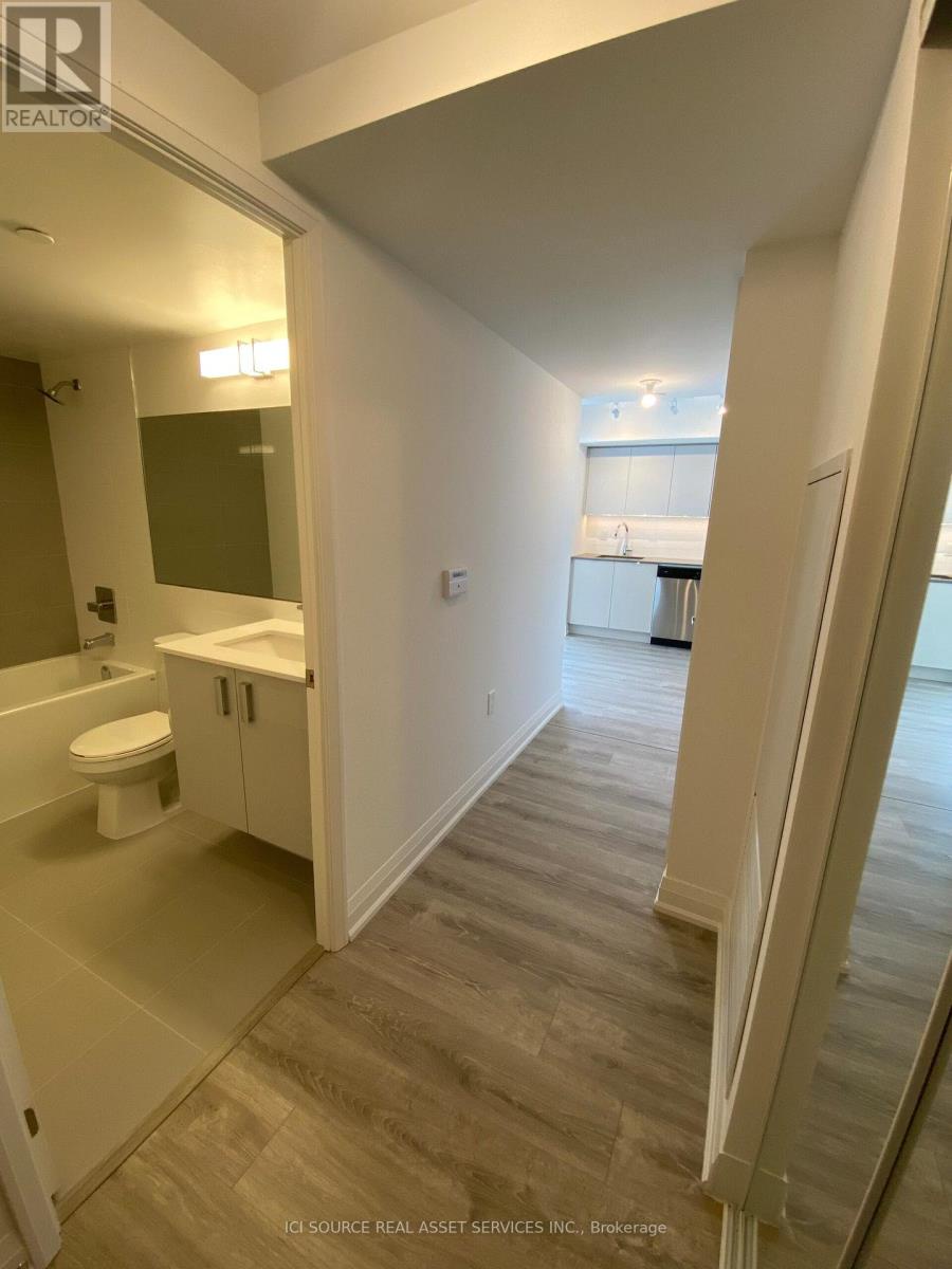 1009 - 30 Gibbs Road, Toronto (islington-city Centre West), Ontario