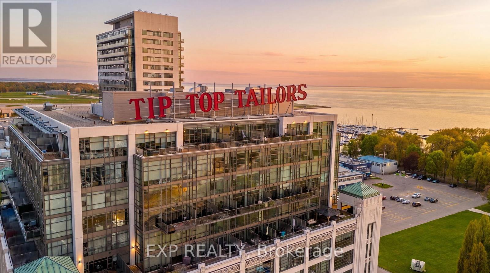 301 - 637 Lake Shore Boulevard W, Toronto (niagara), Ontario