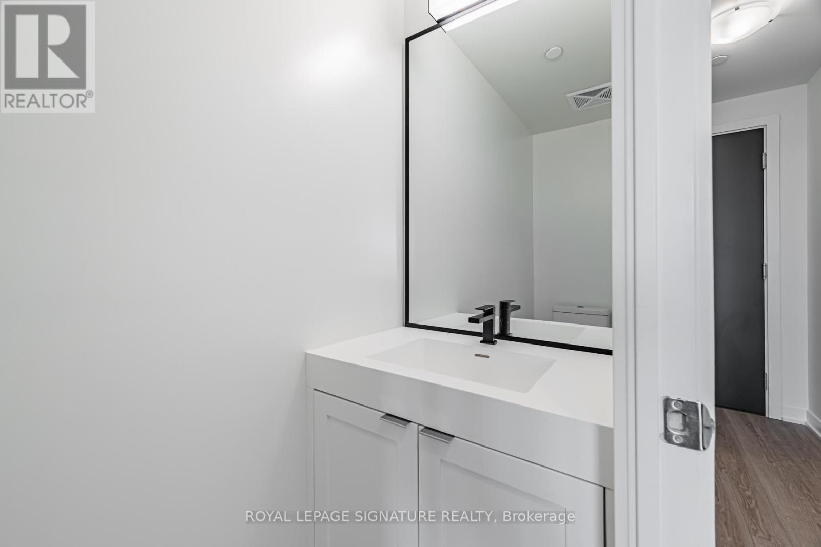 609 - 250 Lawrence Avenue W, Toronto (lawrence Park North), Ontario