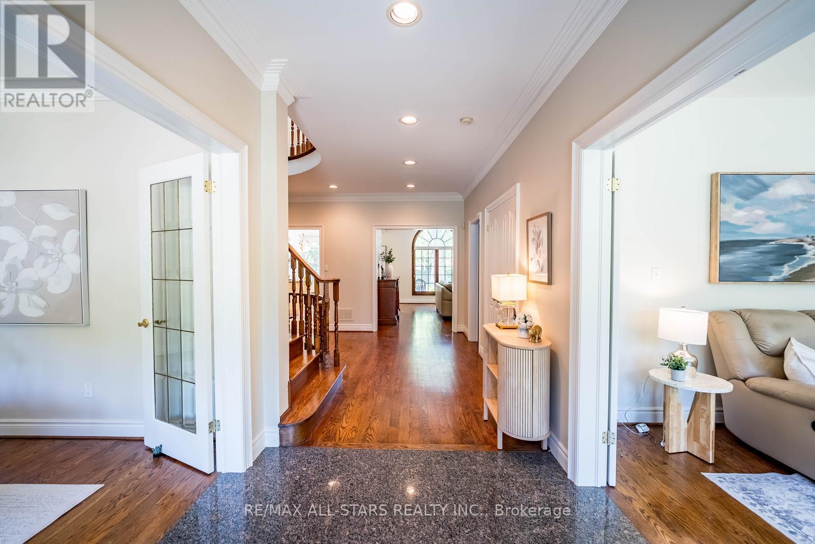 41 Deepwood Crescent, Toronto (banbury-don Mills), Ontario
