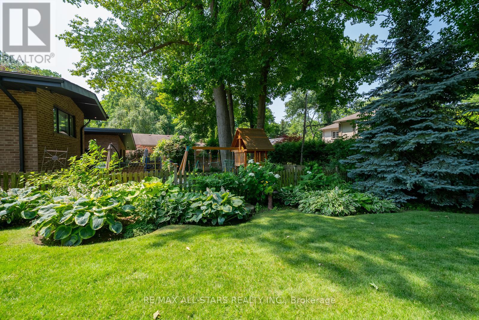 41 Deepwood Crescent, Toronto (banbury-don Mills), Ontario