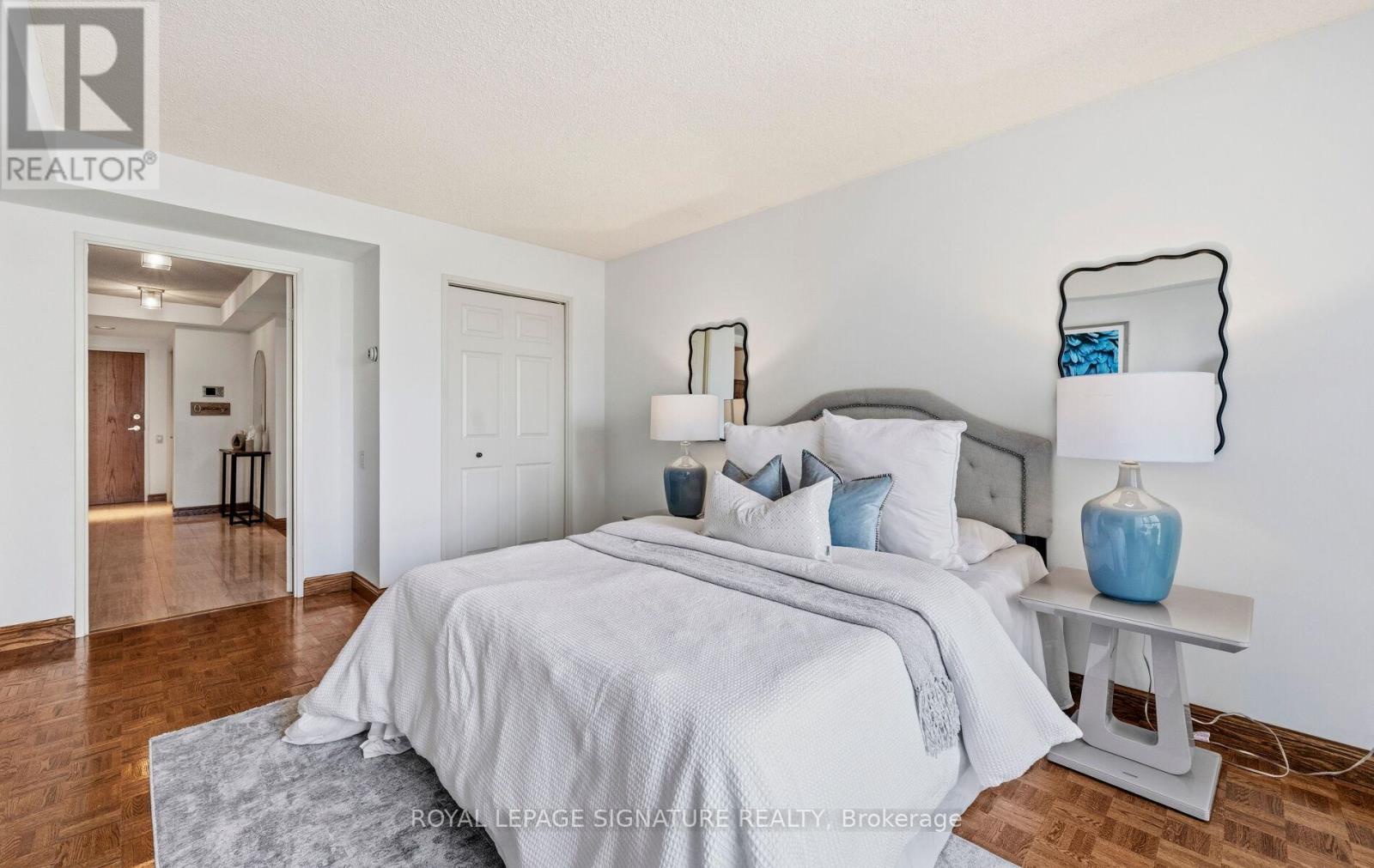 805 - 3 Concorde Place, Toronto (banbury-don Mills), Ontario