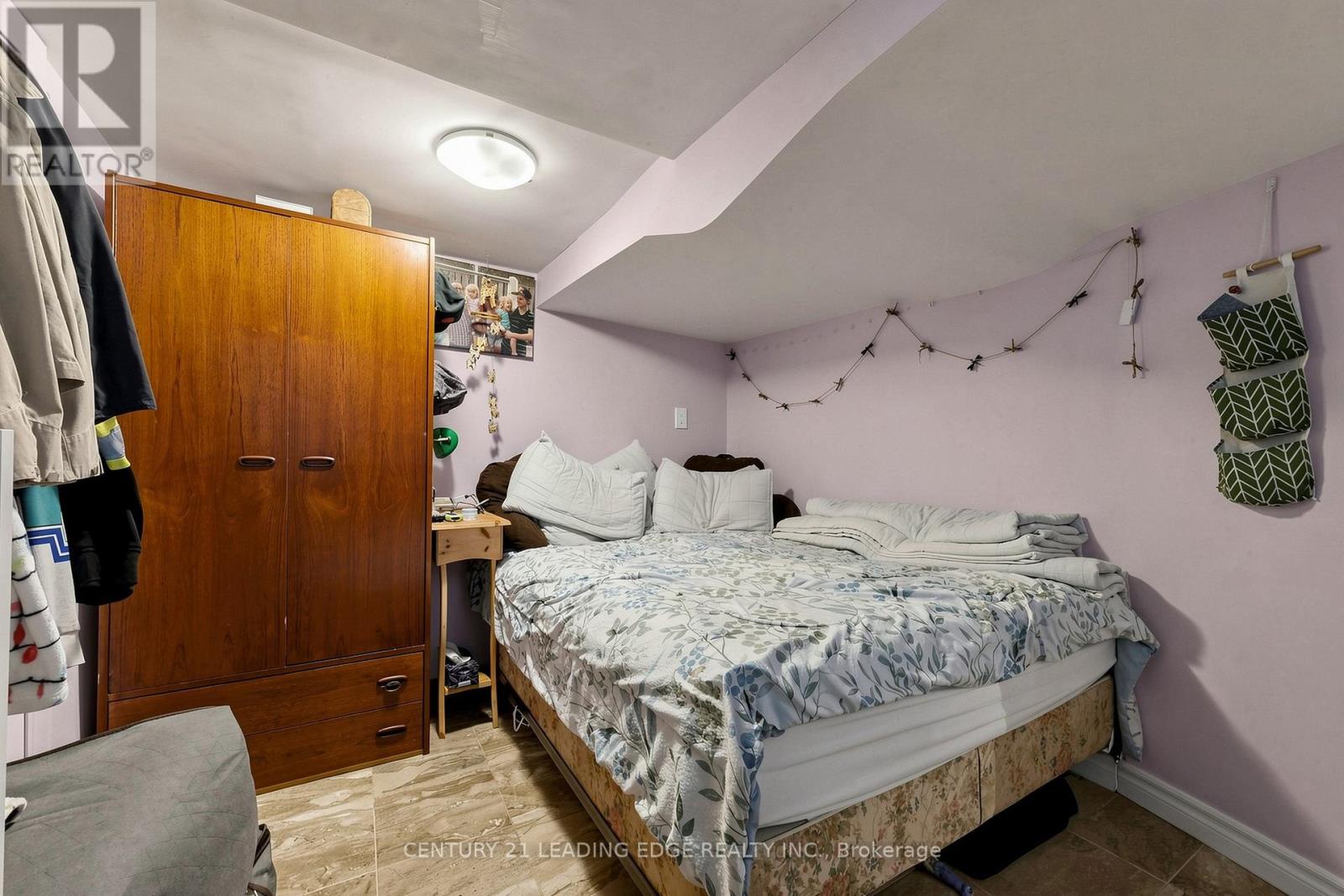 395 Rhodes Avenue, Toronto (greenwood-coxwell), Ontario