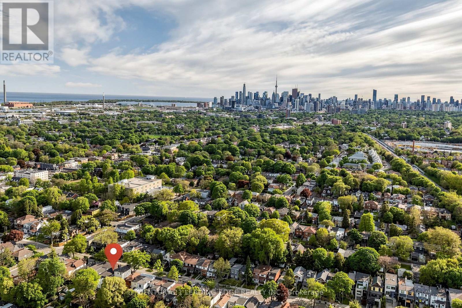 395 Rhodes Avenue, Toronto (greenwood-coxwell), Ontario