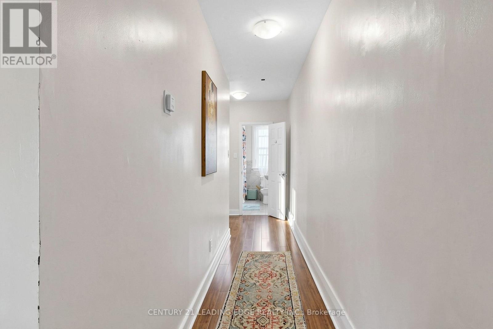 395 Rhodes Avenue, Toronto (greenwood-coxwell), Ontario