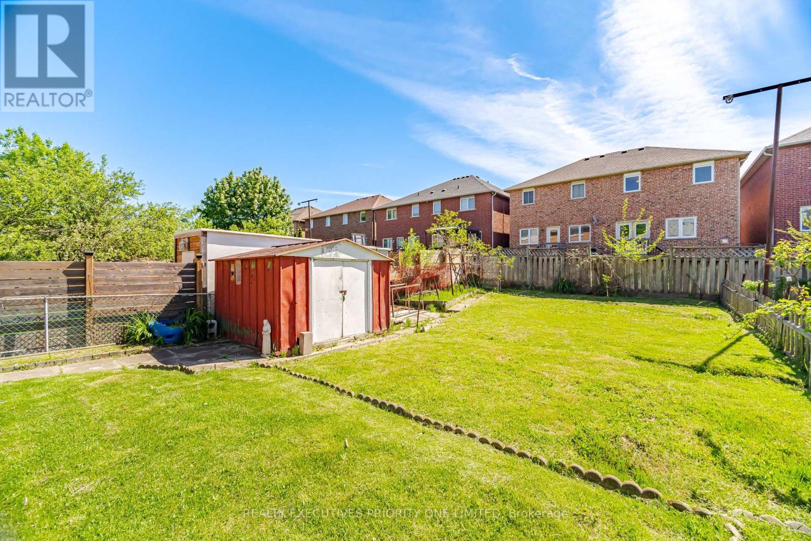 121 Cabana Drive, Toronto (humber Summit), Ontario