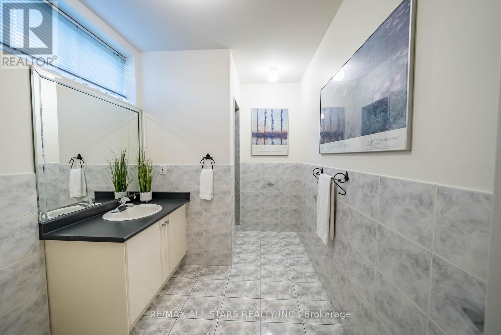 41 Deepwood Crescent, Toronto (banbury-don Mills), Ontario