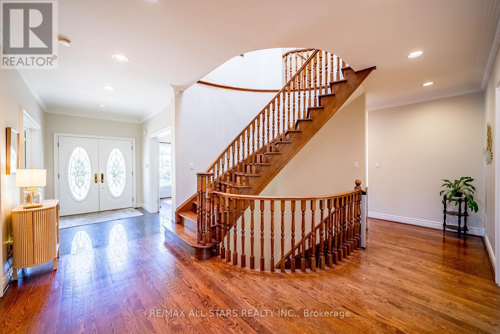 41 Deepwood Crescent, Toronto (banbury-don Mills), Ontario