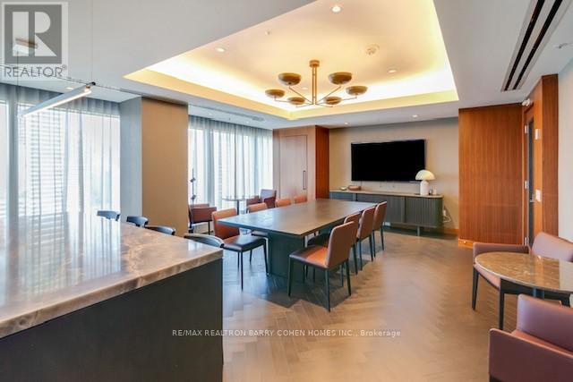 4502 - 183 Wellington Street W, Toronto (waterfront Communities), Ontario