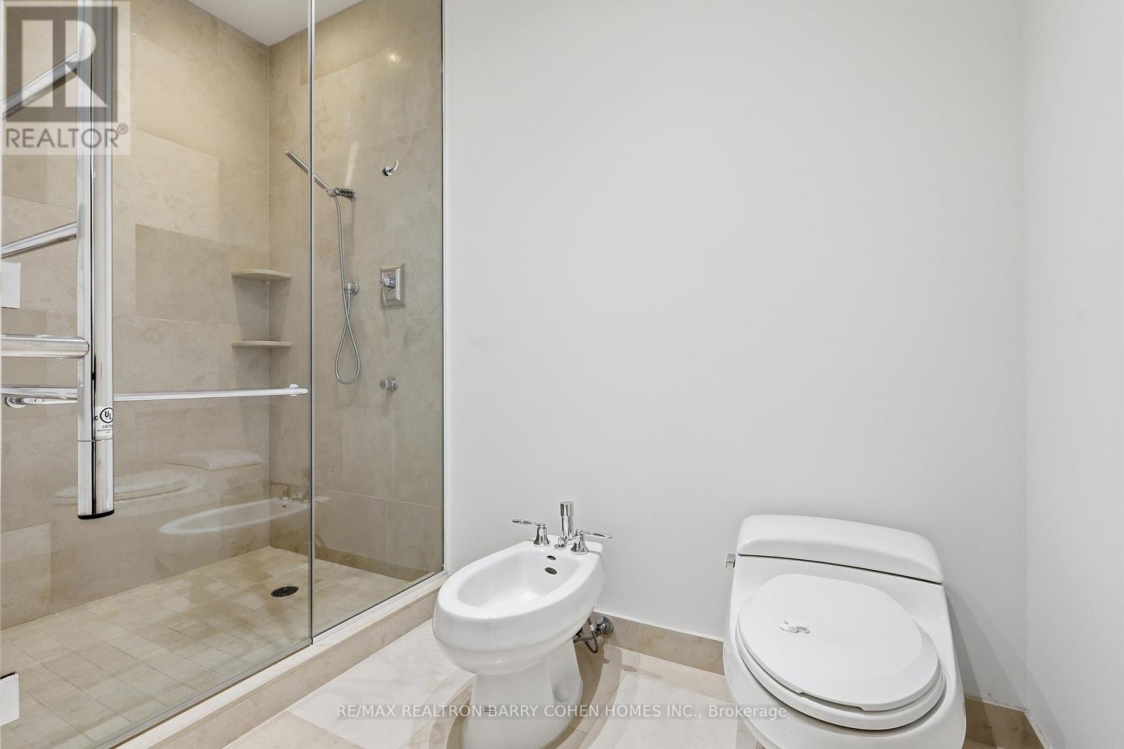 4502 - 183 Wellington Street W, Toronto (waterfront Communities), Ontario