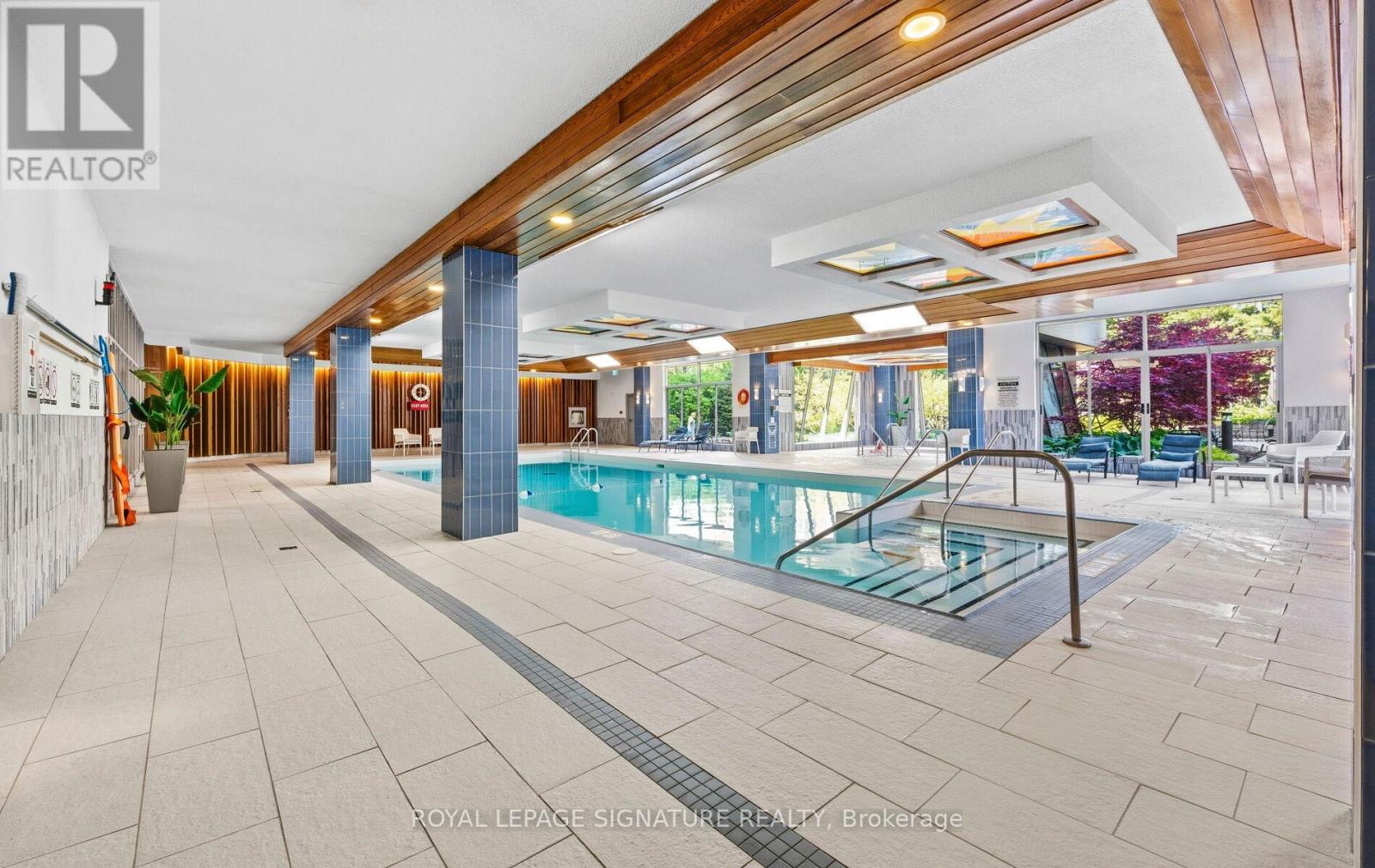 805 - 3 Concorde Place, Toronto (banbury-don Mills), Ontario