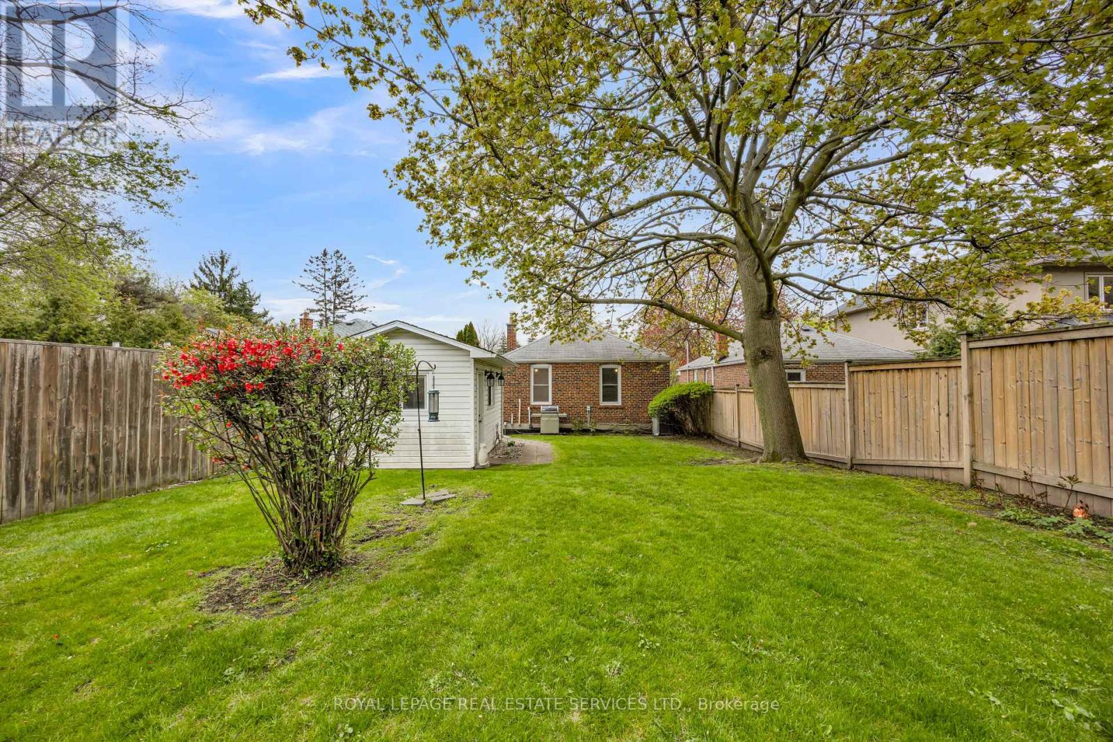 64 Nesbitt Drive, Toronto (leaside), Ontario