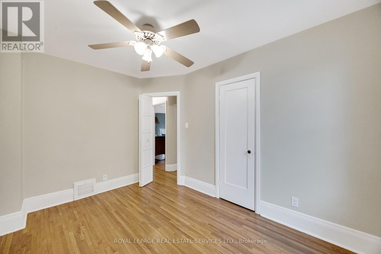 64 Nesbitt Drive, Toronto (leaside), Ontario