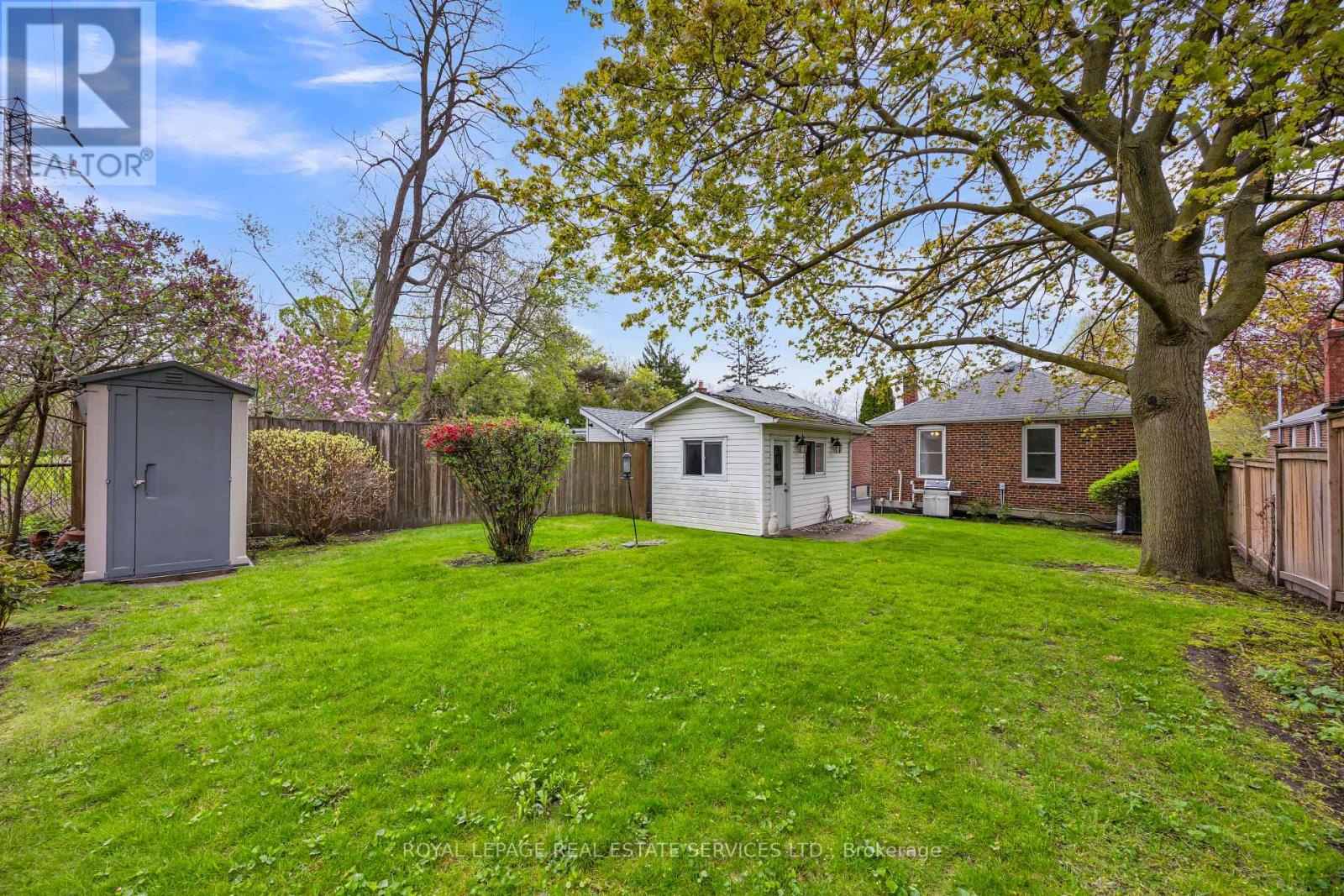 64 Nesbitt Drive, Toronto (leaside), Ontario