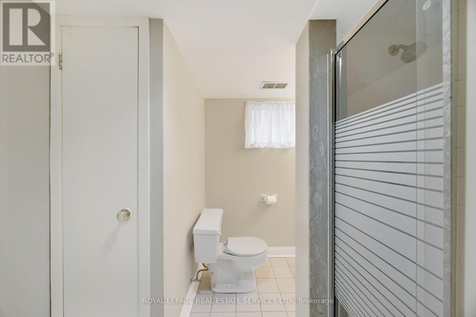 64 Nesbitt Drive, Toronto (leaside), Ontario