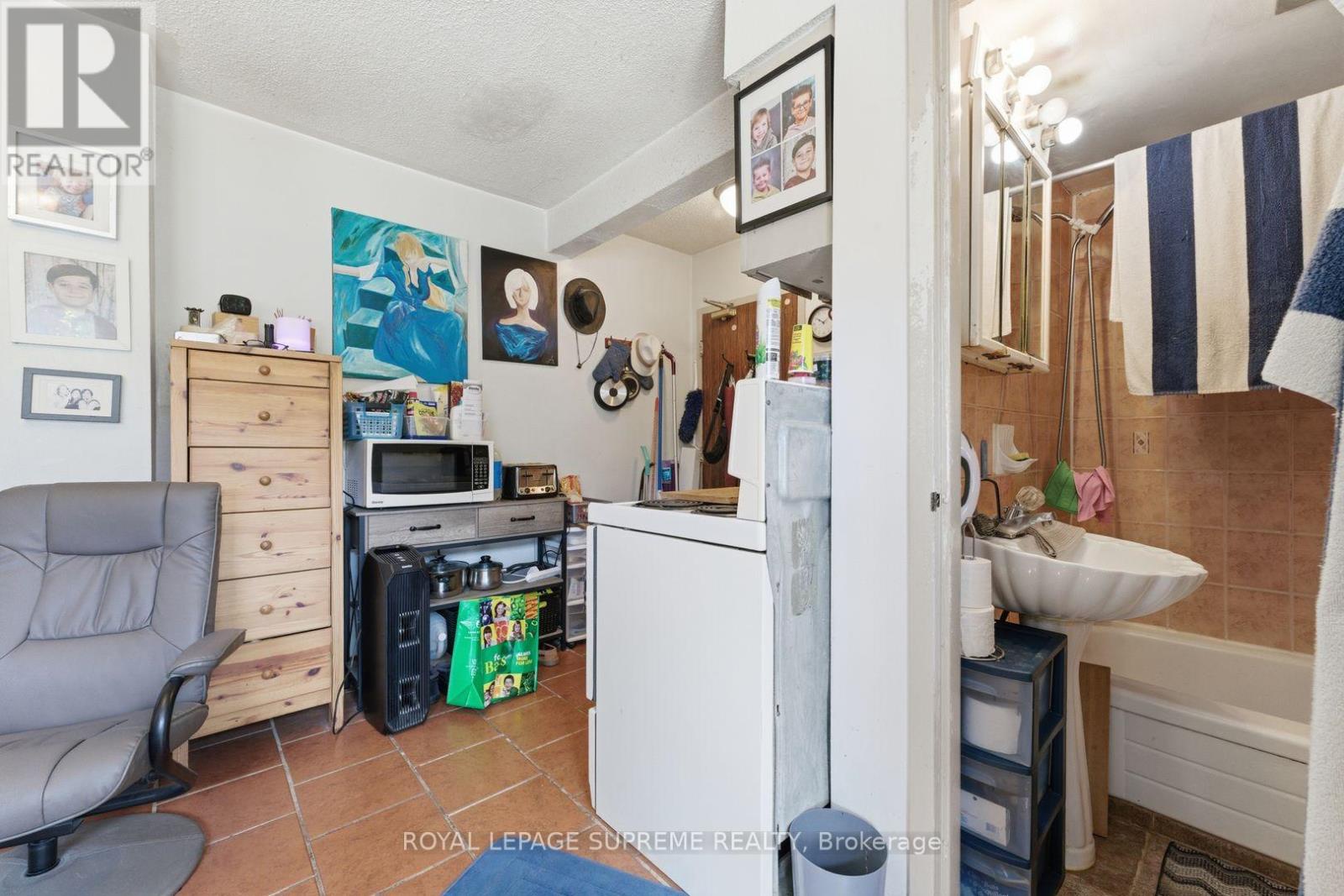 20 Maynard Avenue, Toronto (south Parkdale), Ontario