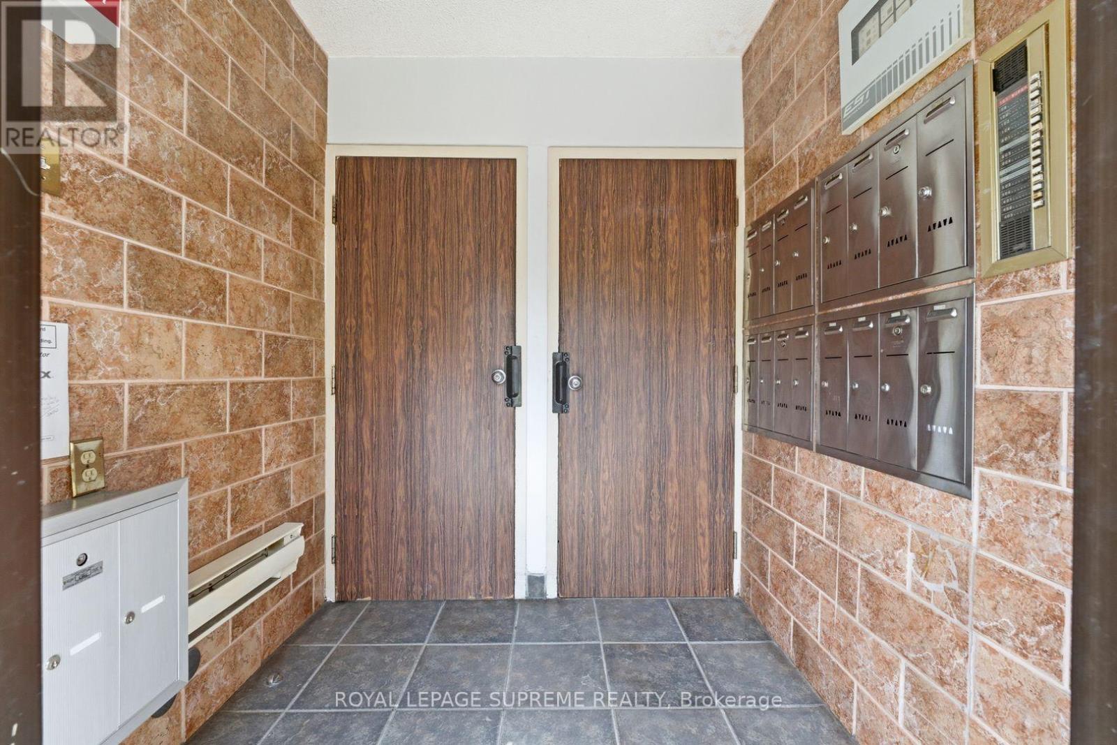20 Maynard Avenue, Toronto (south Parkdale), Ontario
