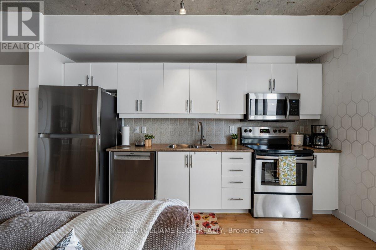612 - 1375 Dupont Street, Toronto (dovercourt-wallace Emerson-junction), Ontario