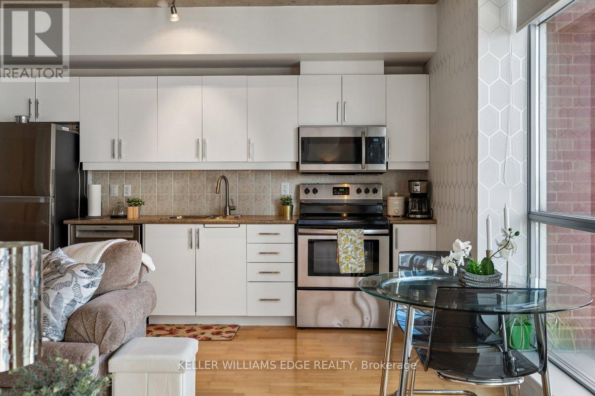 612 - 1375 Dupont Street, Toronto (dovercourt-wallace Emerson-junction), Ontario