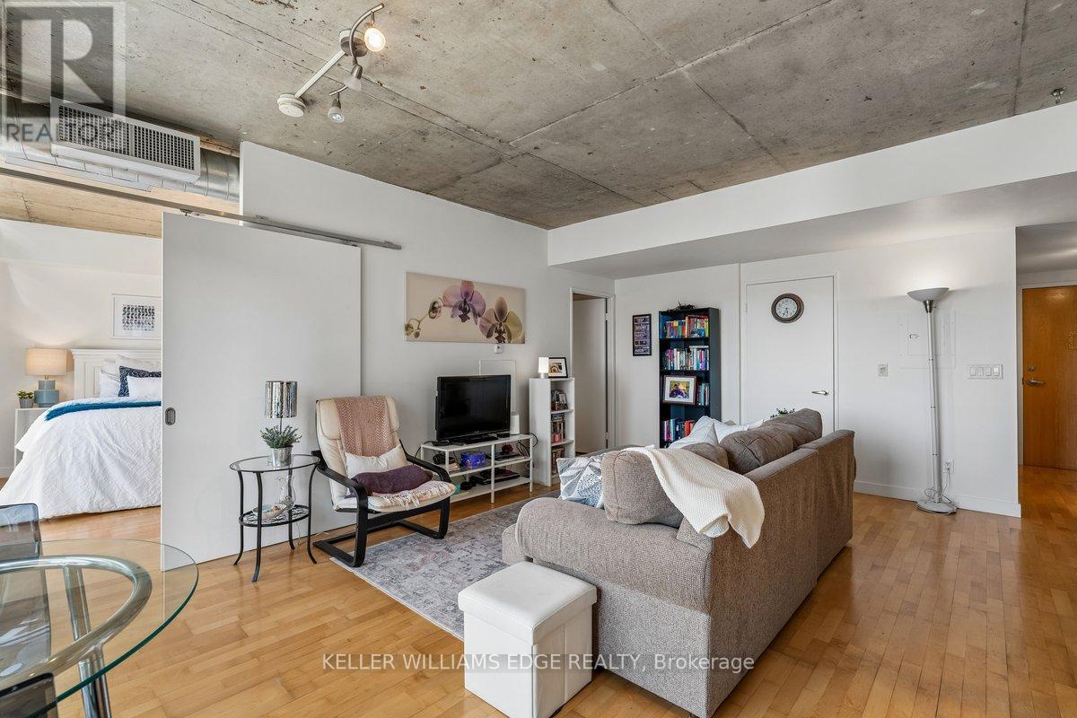 612 - 1375 Dupont Street, Toronto (dovercourt-wallace Emerson-junction), Ontario