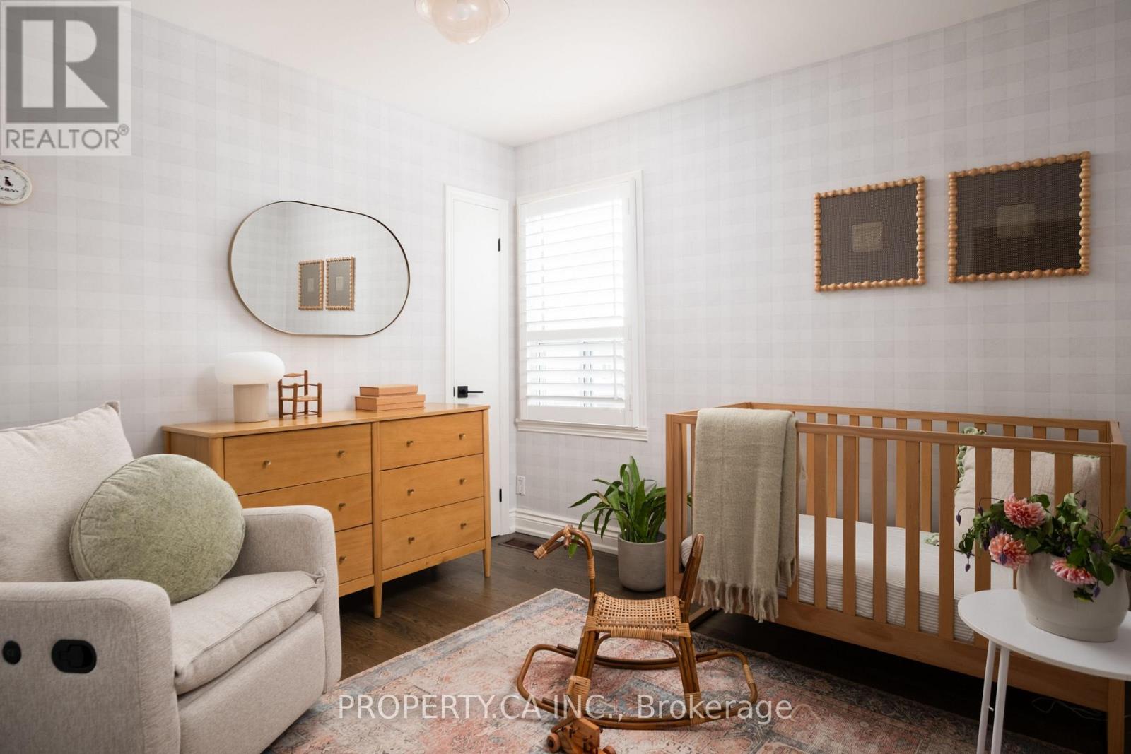 124 Milverton Boulevard, Toronto (danforth), Ontario