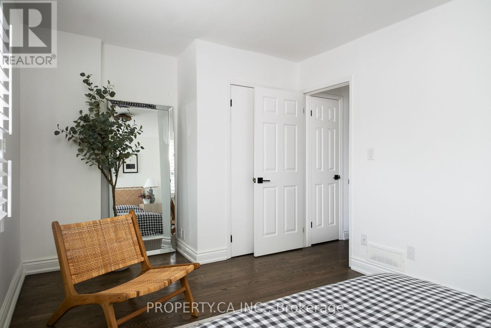 124 Milverton Boulevard, Toronto (danforth), Ontario
