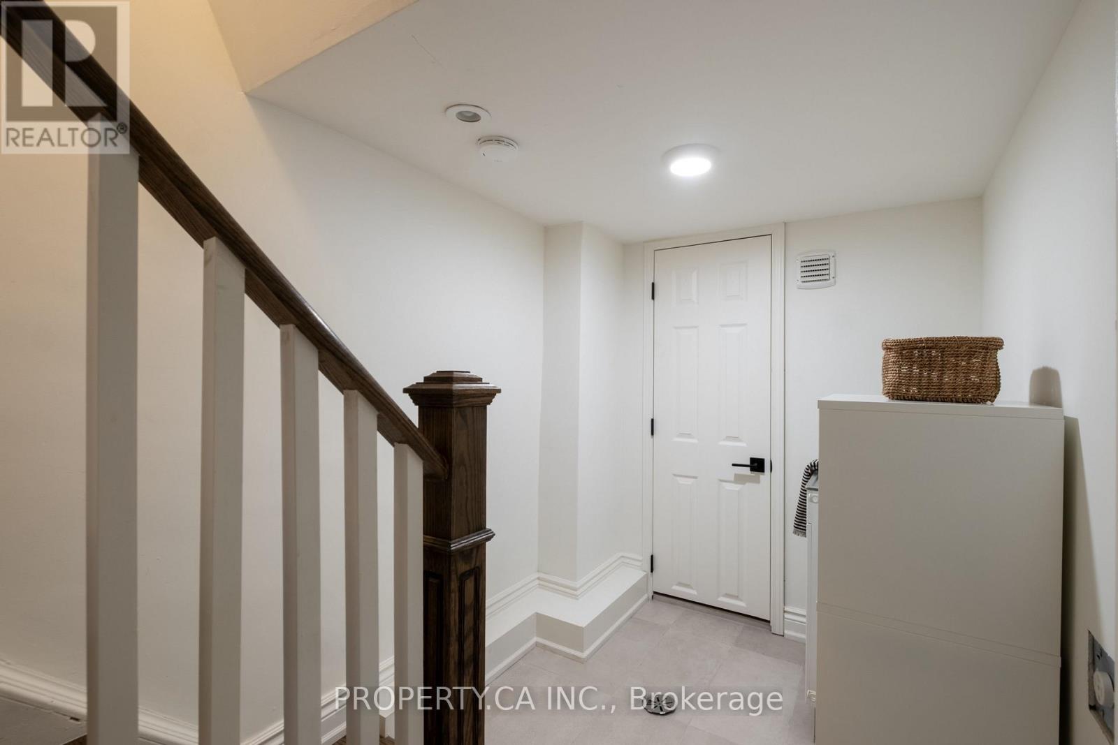 124 Milverton Boulevard, Toronto (danforth), Ontario